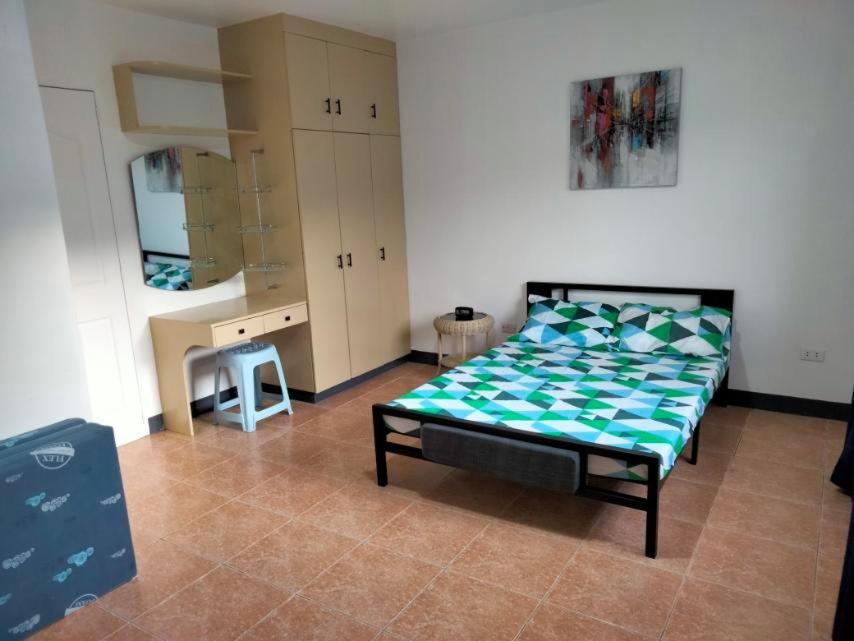 Vila Vacation Town House Near Mactan Cebu Airport Lapu-Lapu City Exteriér fotografie